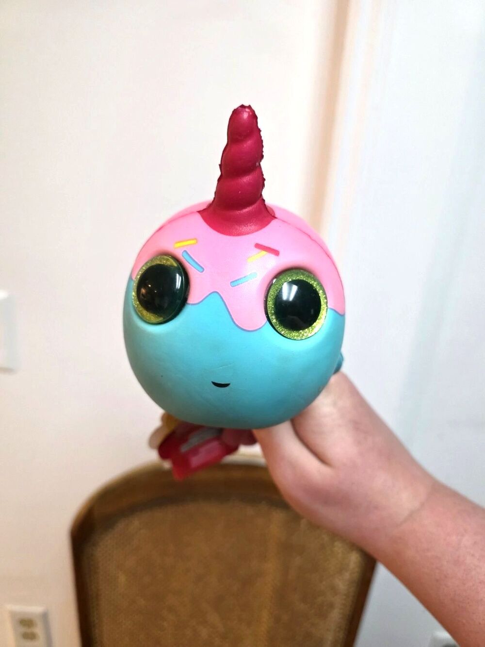 Foodie Collection Adorable Teal And Pink Narwhal With Sprinkles Squishy-NEW